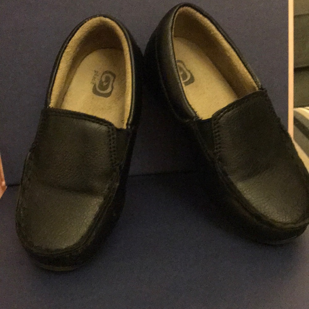 👦🏻 Toddler boy dress up loafers
